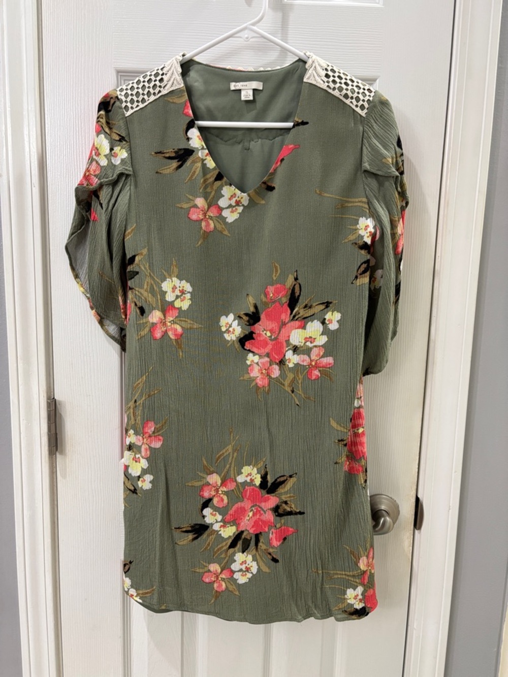 Olive Green Floral V-Neck Dress with Lace Shoulder